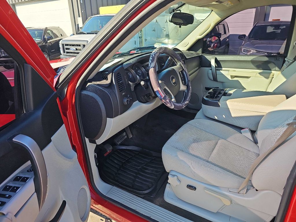 2010 Chevrolet Silverado 1500 Image 17