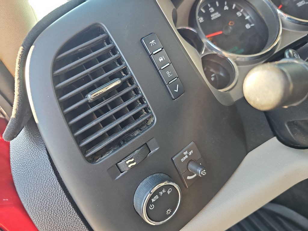 2010 Chevrolet Silverado 1500 Image 26