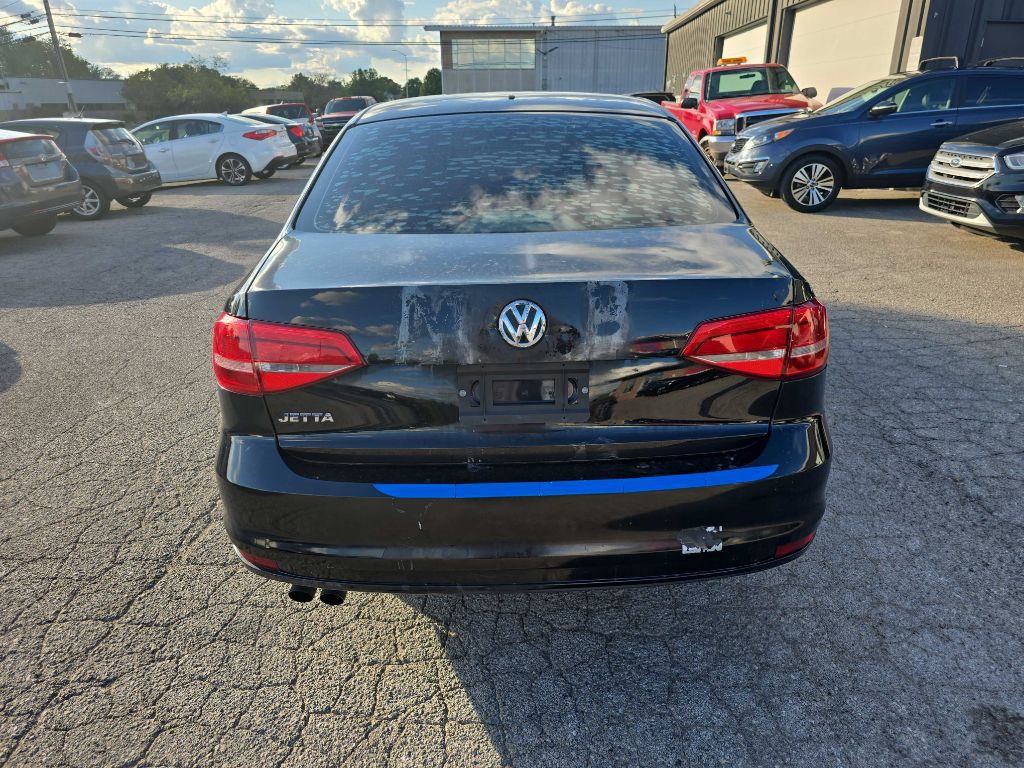 2015 Volkswagen Jetta Image 9