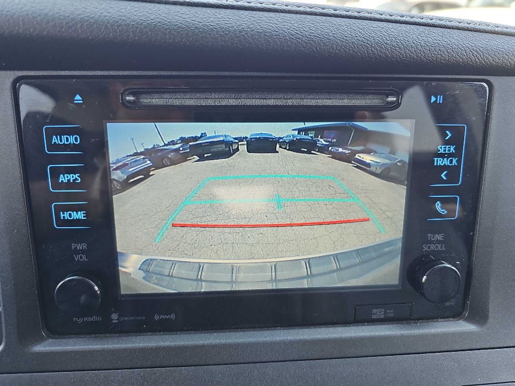 2017 Toyota Sienna Image 62