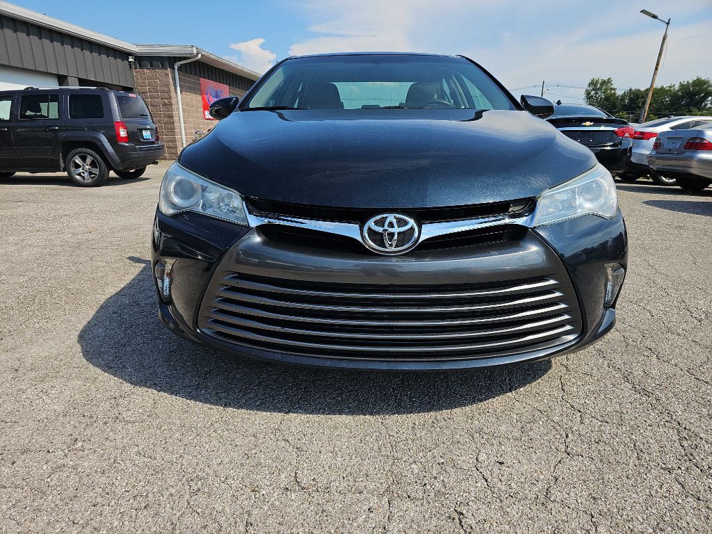 2015 Toyota Camry Image 4