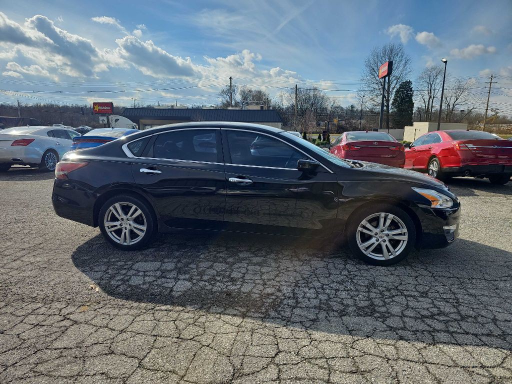 2013 Nissan Altima Image 7