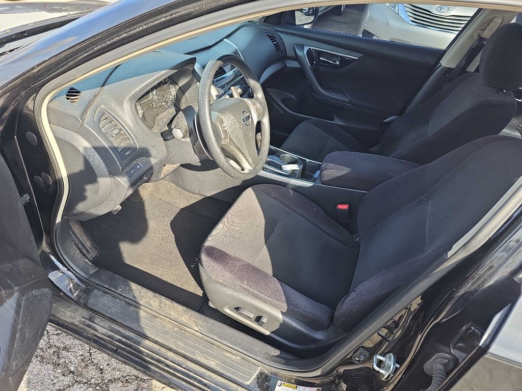 2013 Nissan Altima Image 23