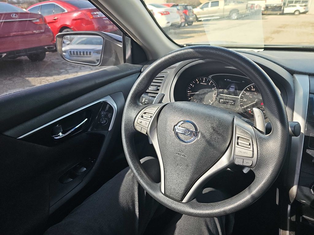 2013 Nissan Altima Image 38