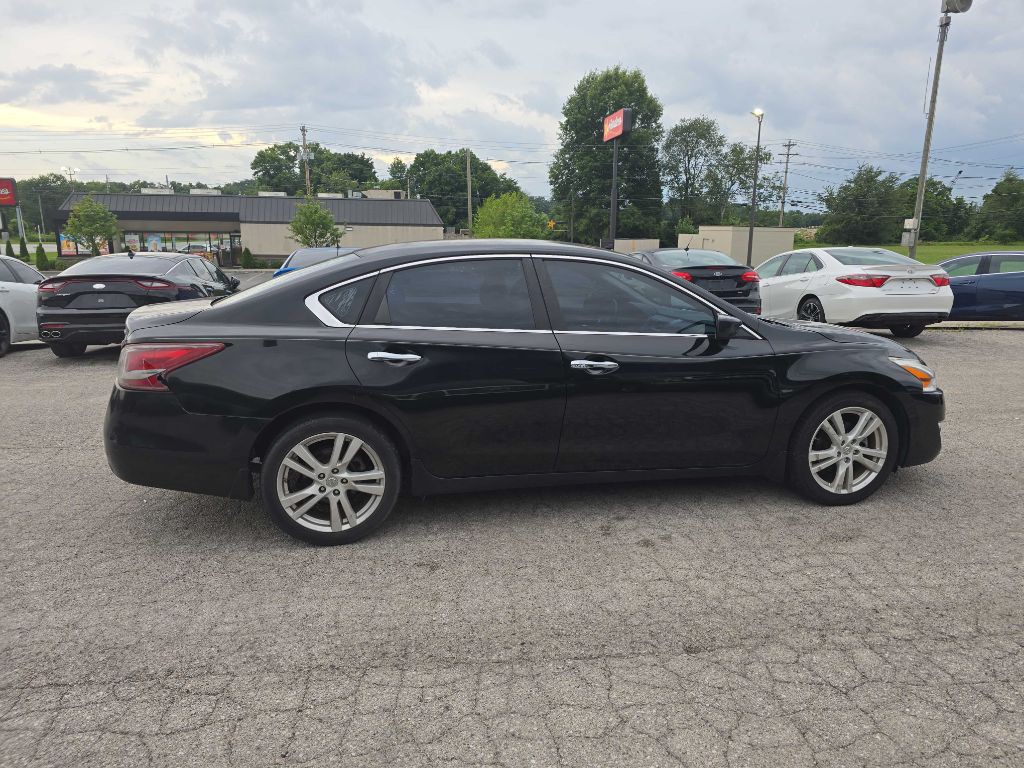 2013 Nissan Altima Image 7