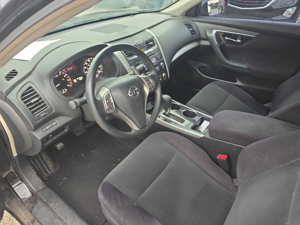 2013 Nissan Altima Image 13