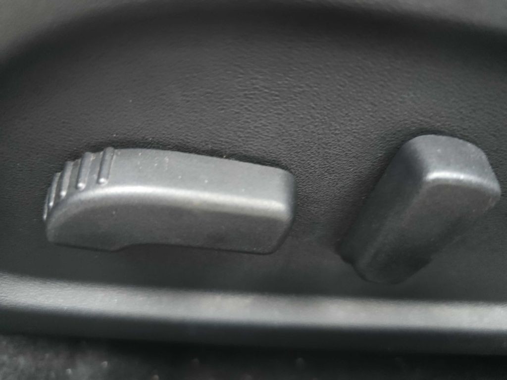 2013 Nissan Altima Image 19