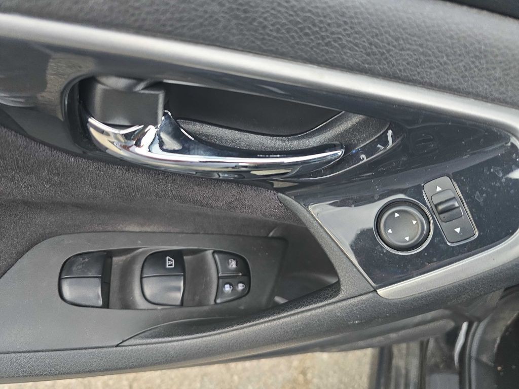 2013 Nissan Altima Image 21