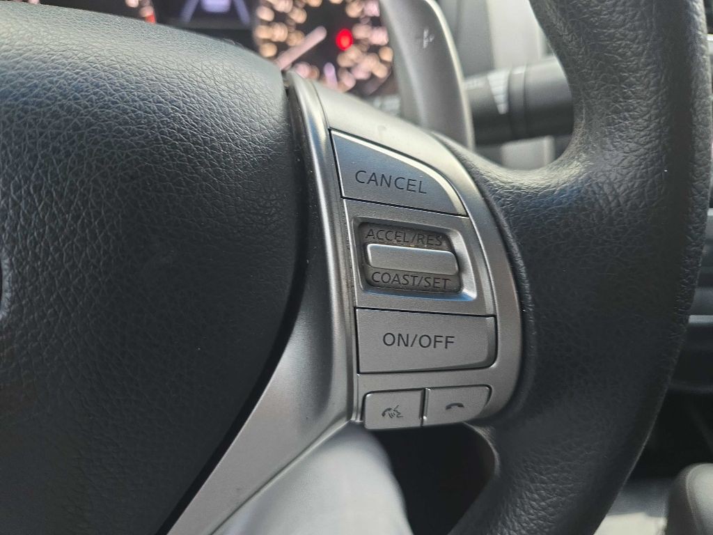 2013 Nissan Altima Image 29