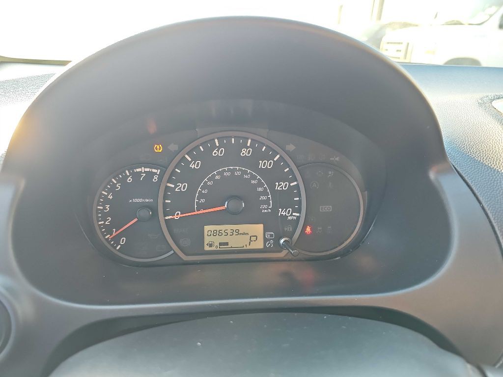2017 Mitsubishi Mirage Image 35