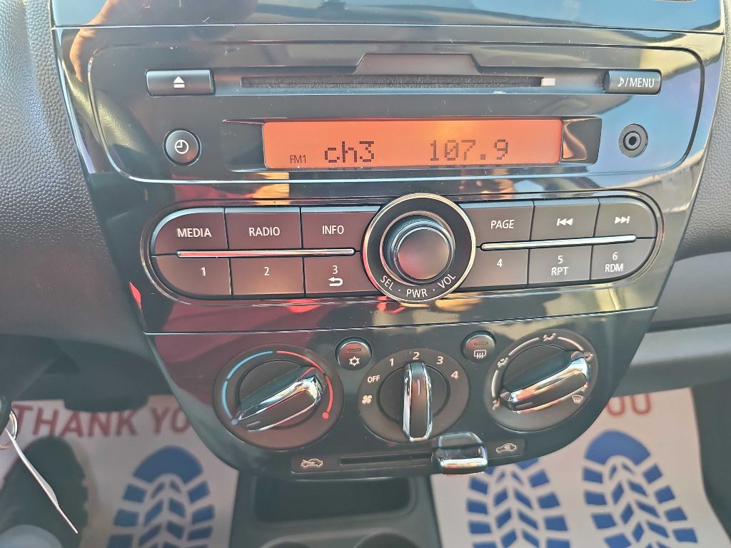 2017 Mitsubishi Mirage Image 37