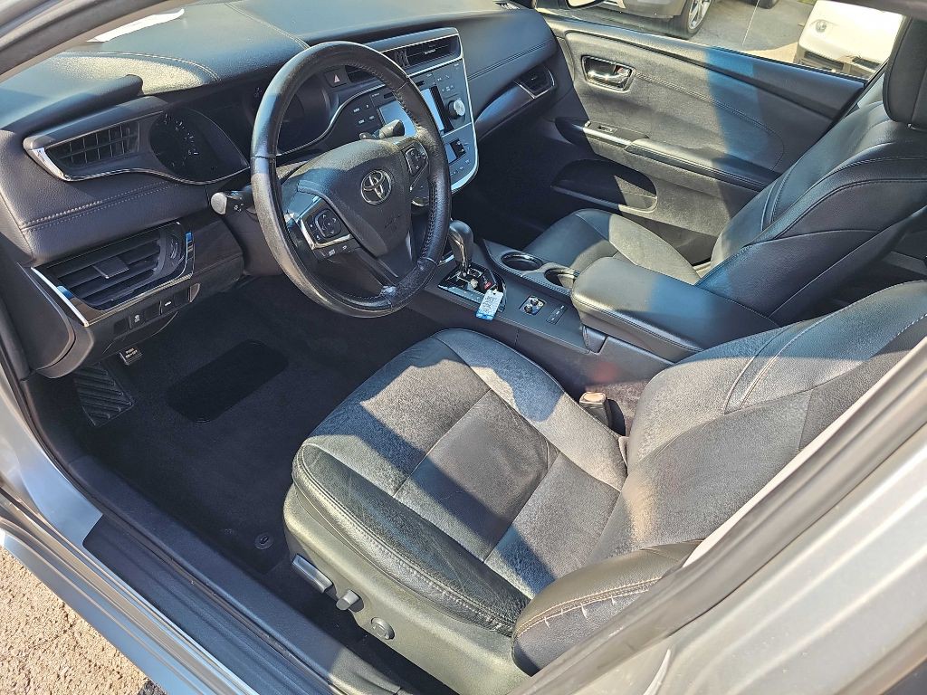 2016 Toyota Avalon Image 24