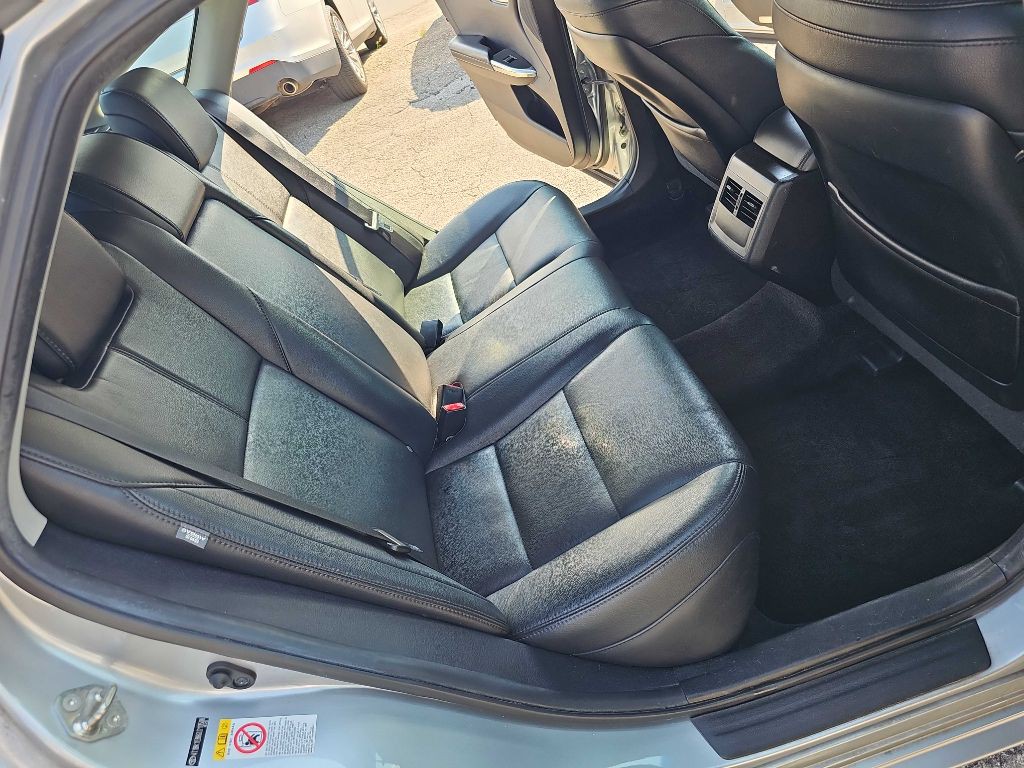 2016 Toyota Avalon Image 28