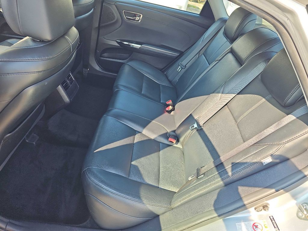2016 Toyota Avalon Image 29