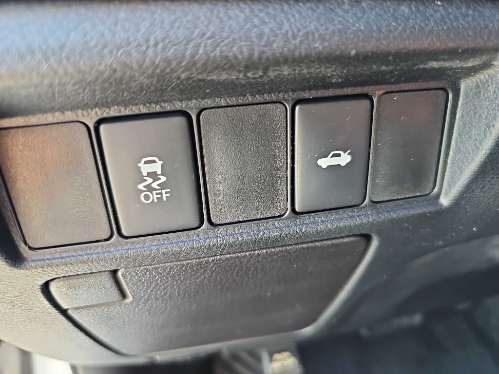 2016 Toyota Avalon Image 33