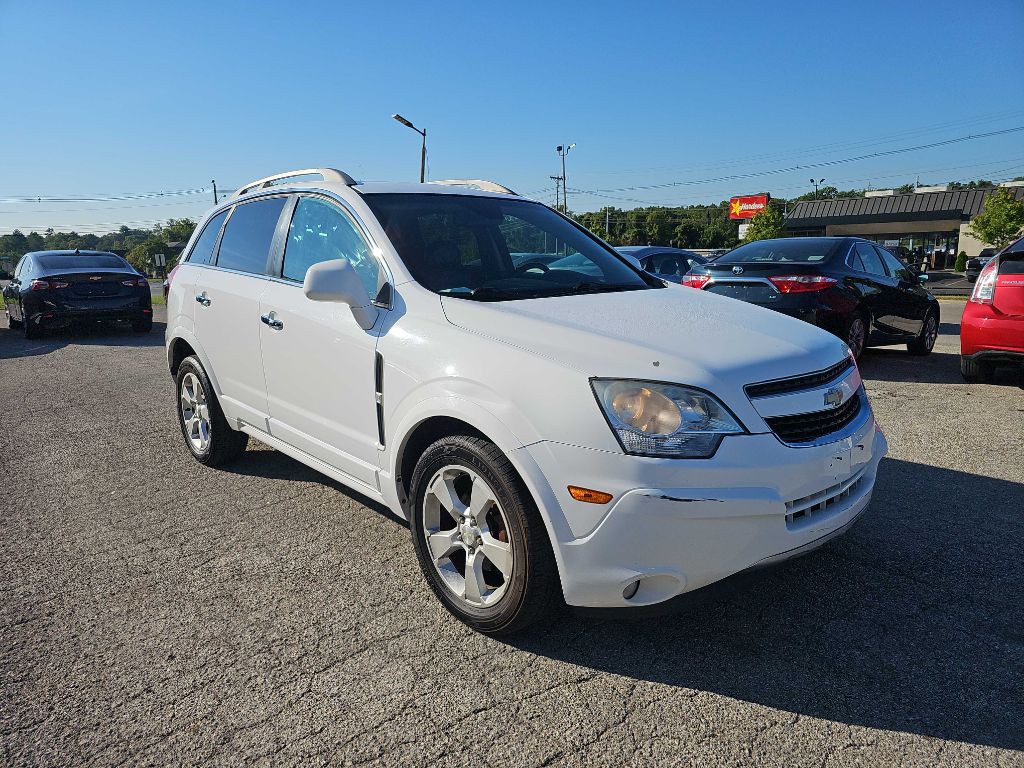 2013 Chevrolet Captiva Image 2
