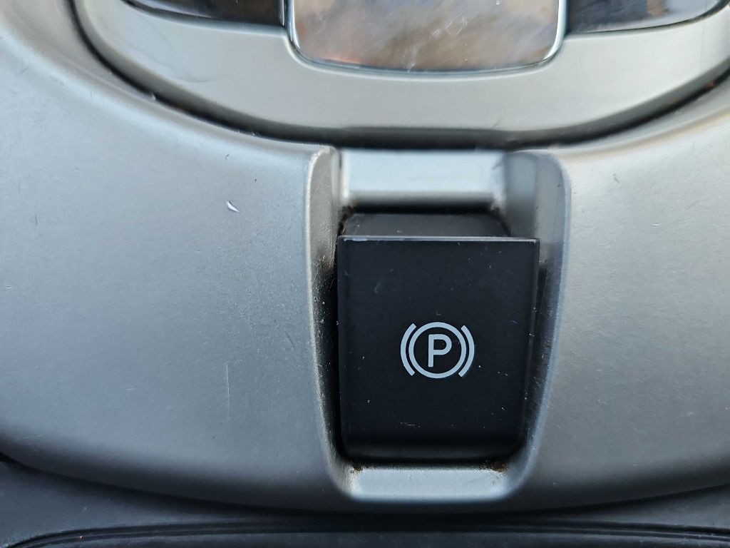 2013 Chevrolet Captiva Image 49