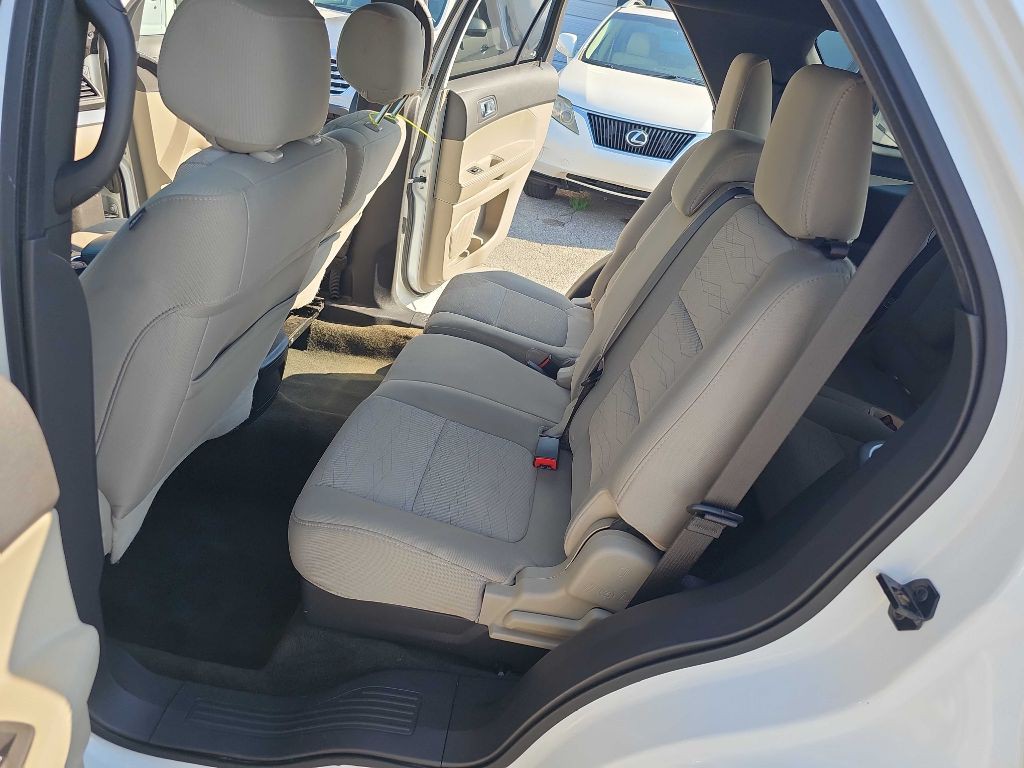 2013 Ford Explorer Image 19