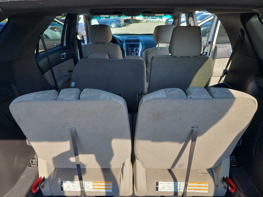 2013 Ford Explorer Image 22