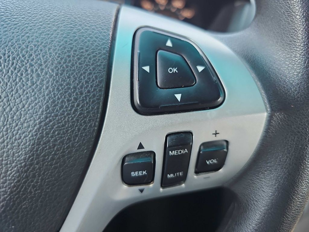 2013 Ford Explorer Image 29