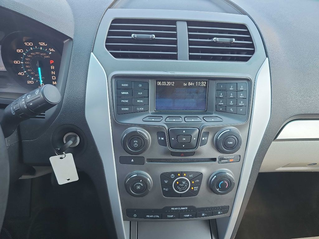 2013 Ford Explorer Image 33