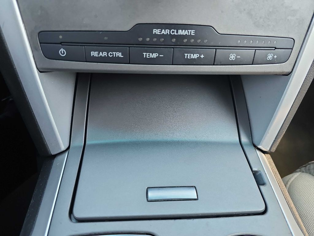 2013 Ford Explorer Image 35
