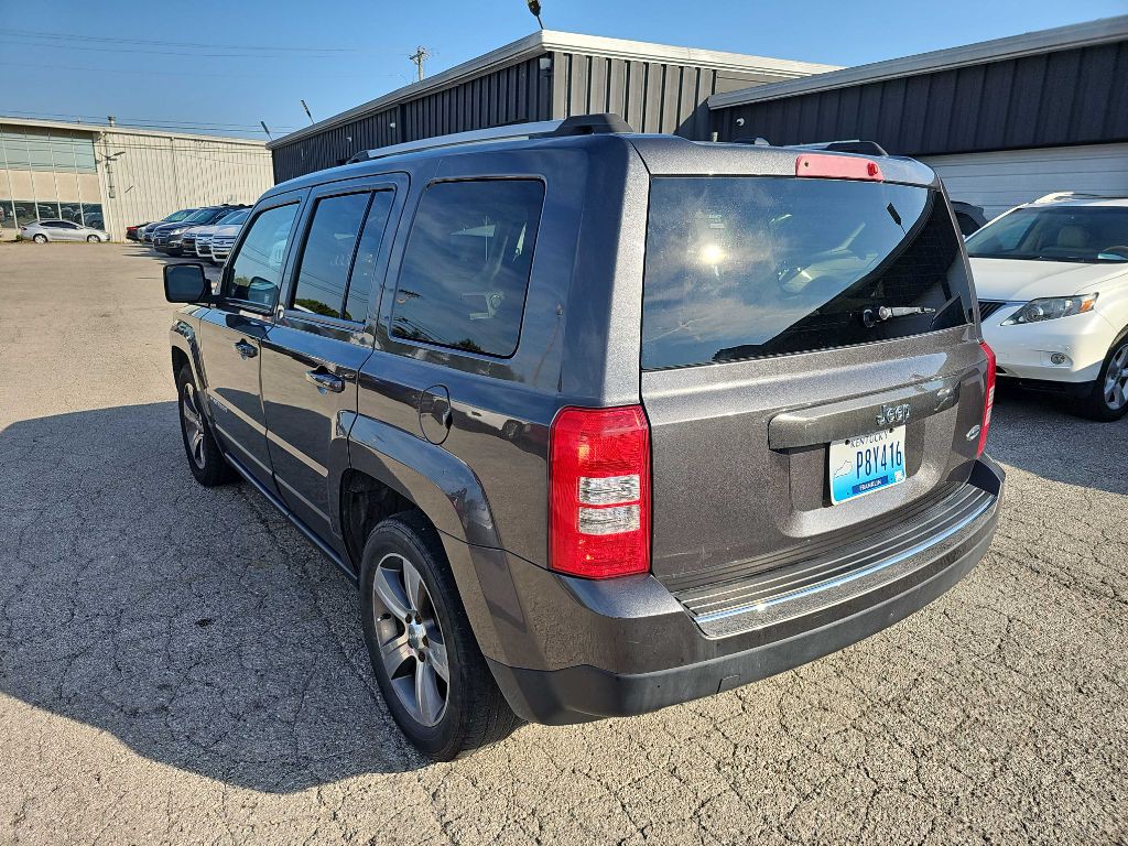 2016 Jeep Patriot Image 9