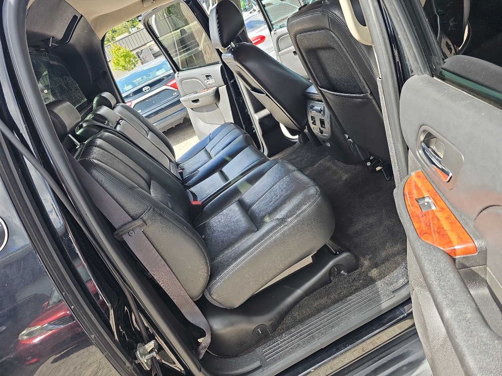 2013 Chevrolet Avalanche Image 31