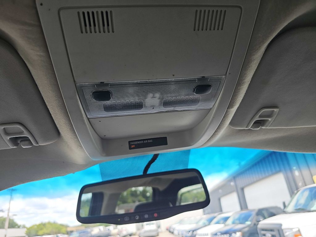 2013 Chevrolet Avalanche Image 49