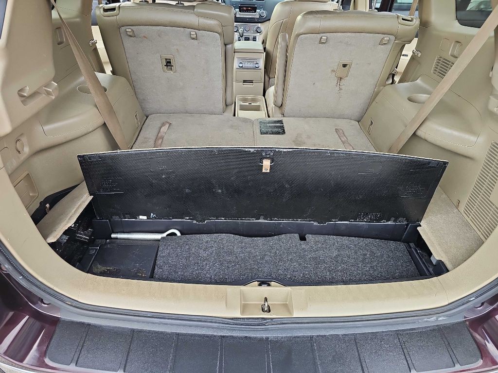 2012 Toyota Highlander Image 39