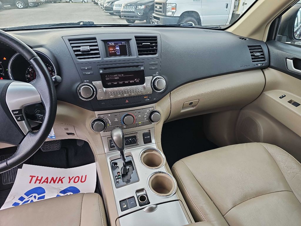 2012 Toyota Highlander Image 44
