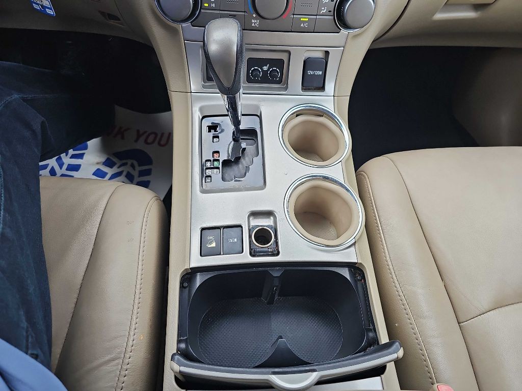 2012 Toyota Highlander Image 51