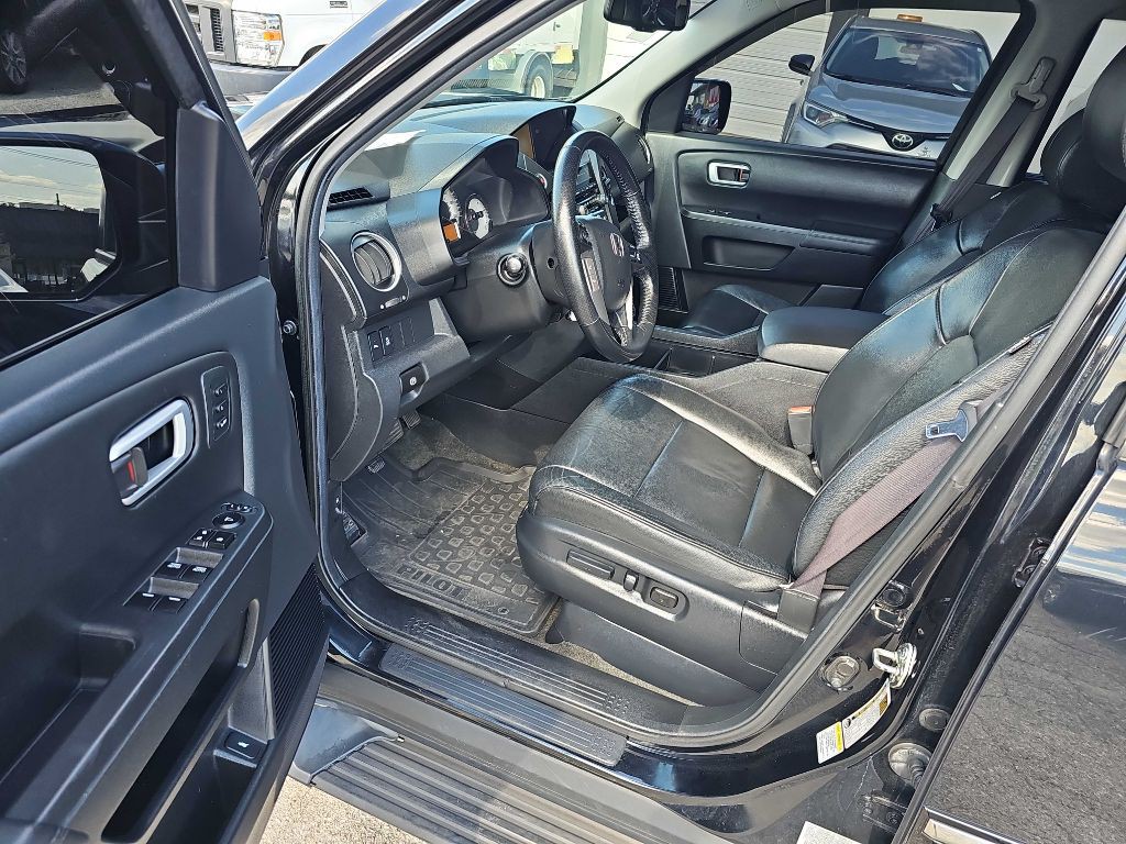 2014 Honda Pilot Image 29