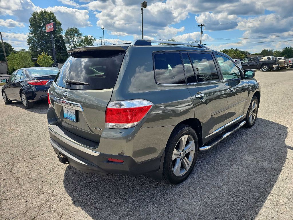 2011 Toyota Highlander Image 7
