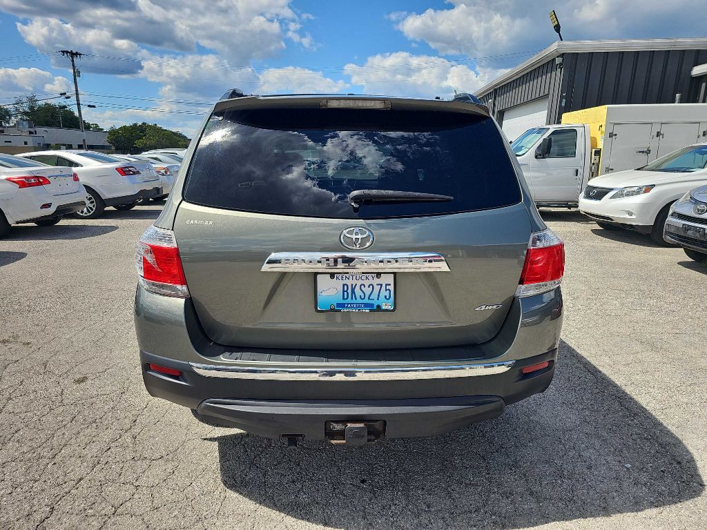 2011 Toyota Highlander Image 9