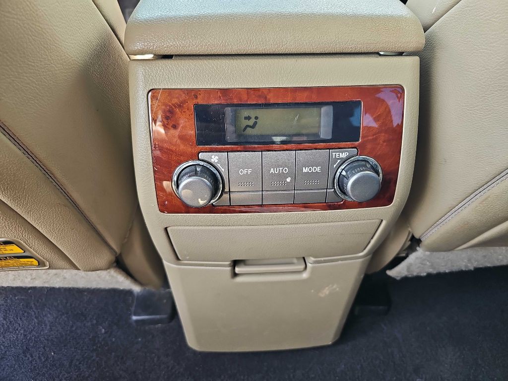 2011 Toyota Highlander Image 41