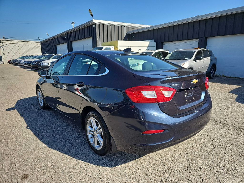 2016 Chevrolet Cruze Image 12