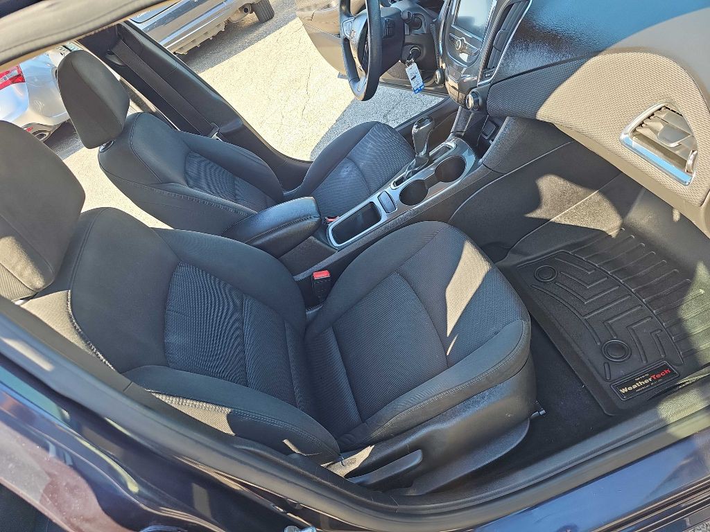 2016 Chevrolet Cruze Image 29