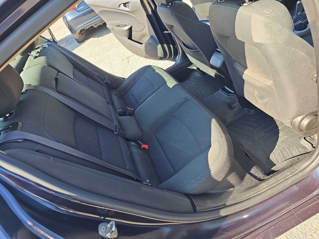 2016 Chevrolet Cruze Image 32