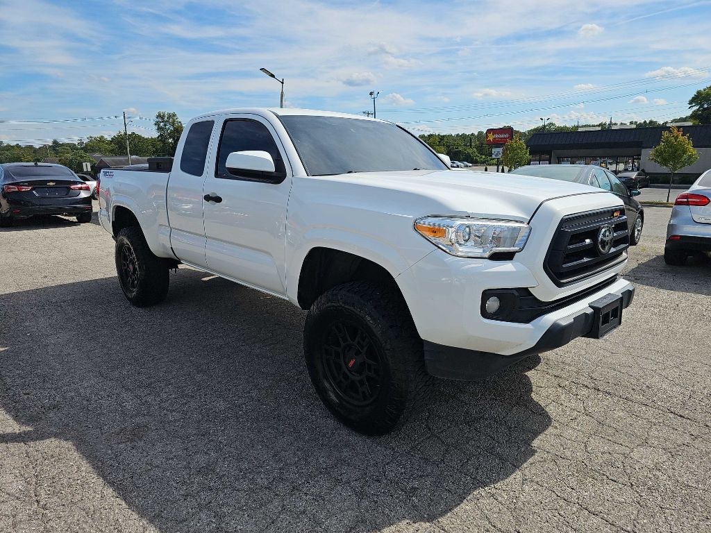 2020 Toyota Tacoma Image 3
