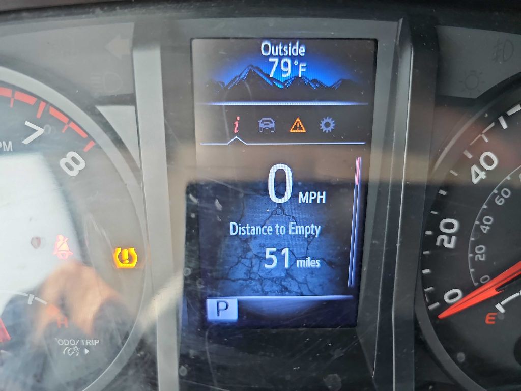 2020 Toyota Tacoma Image 33