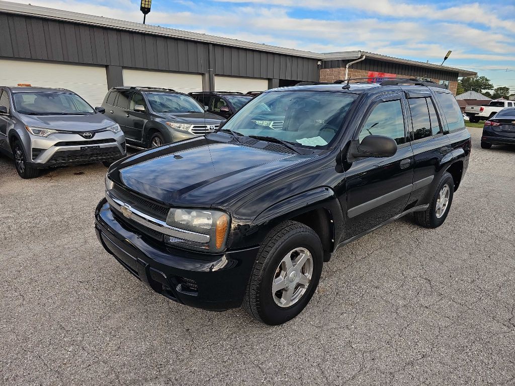 2005 Chevrolet Trailblazer Image 2