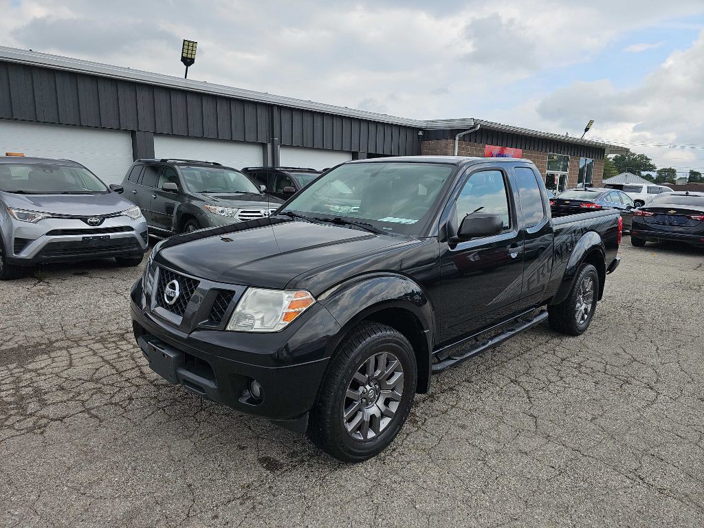 2012 Nissan Frontier Image 2
