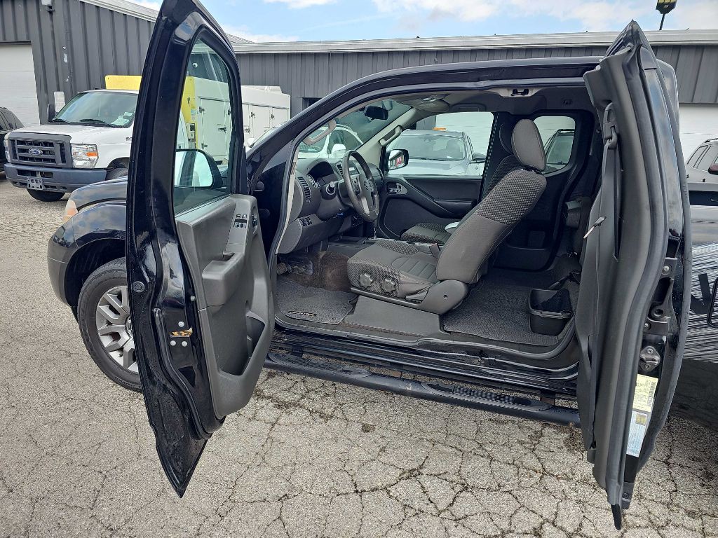 2012 Nissan Frontier Image 19