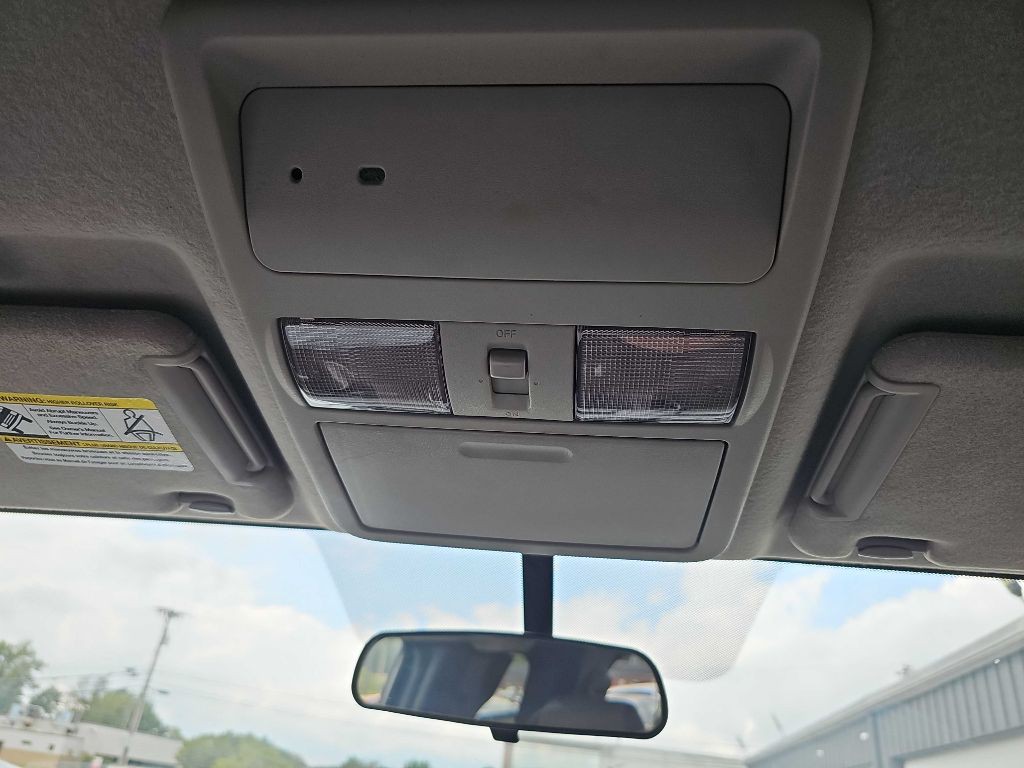 2012 Nissan Frontier Image 56