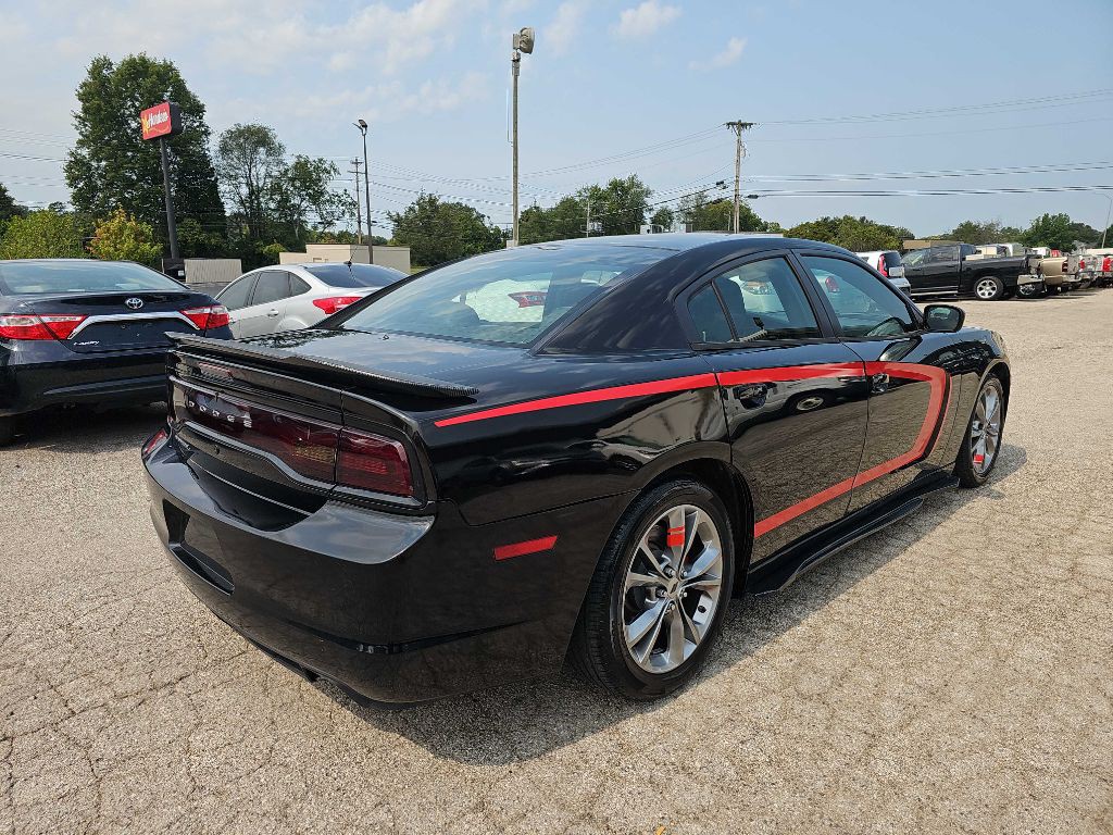 2011 Dodge Charger Image 8