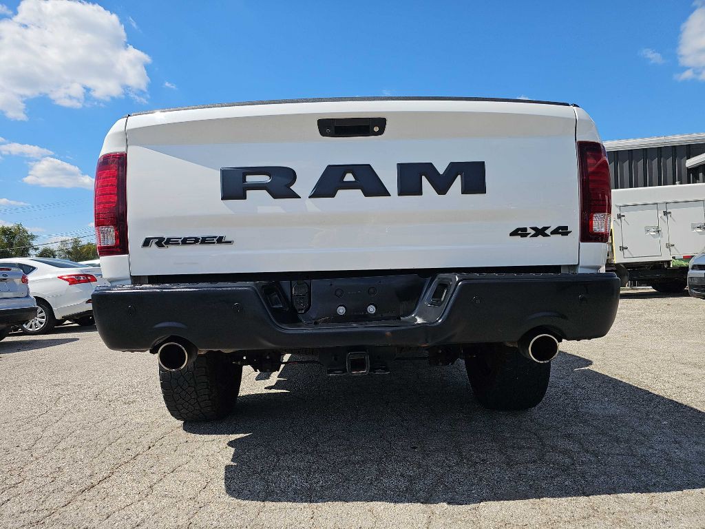 2016 RAM 1500 Image 11
