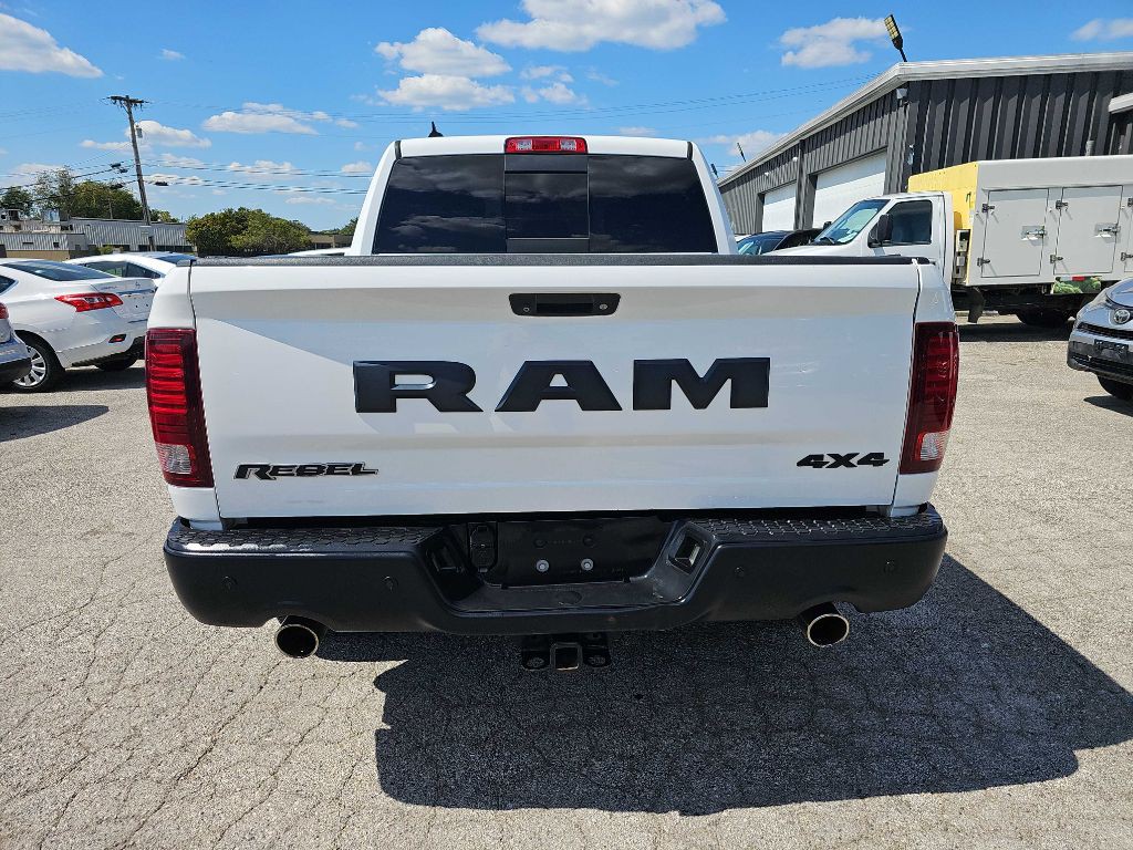 2016 RAM 1500 Image 12