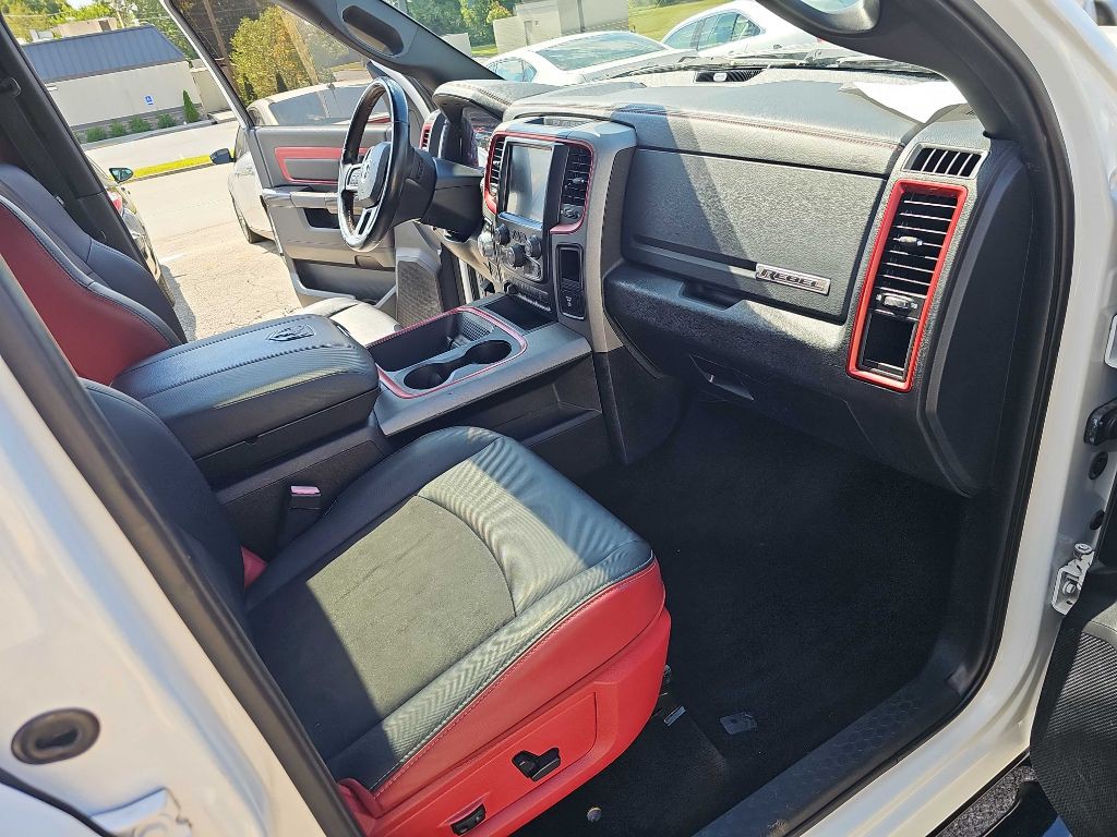 2016 RAM 1500 Image 40