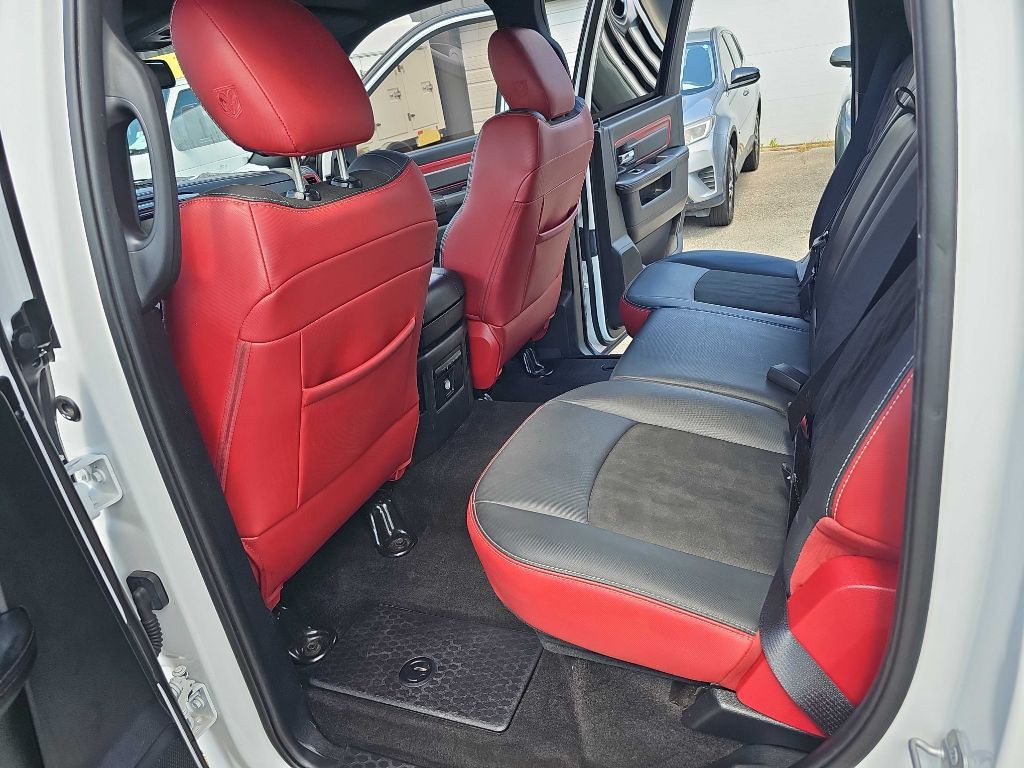 2016 RAM 1500 Image 44
